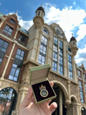 Efteling pin Grand Hotel beschikbaar voor biedingen
