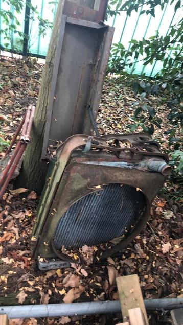 DAF YA314 Radiator en stuk cabine front een koop. beschikbaar voor biedingen