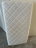 Ledikant matras met hoeslaken, Ophalen, 70 tot 85 cm, Zo goed als nieuw, Minder dan 140 cm