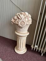 Zuil met bloempot bloemen, Huis en Inrichting, Woonaccessoires | Zuilen en Pilaren, Ophalen, Gebruikt