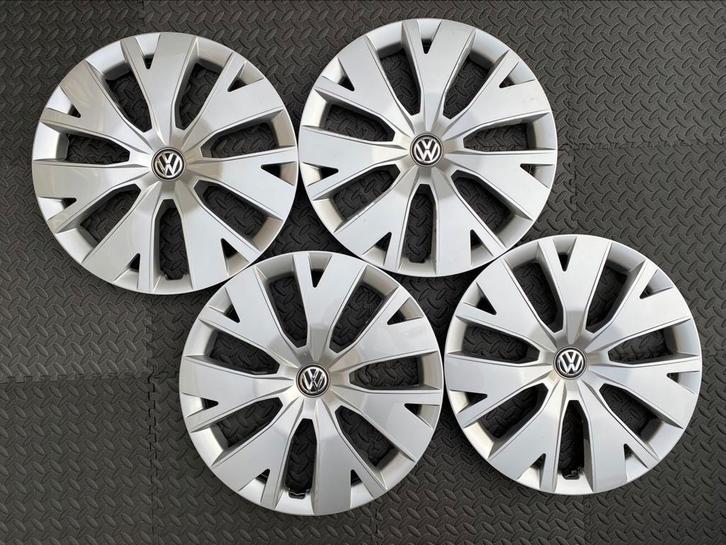 Set originele Volkswagen T-Cross wieldoppen 16 inch, Auto diversen, Wieldoppen, Gebruikt, Ophalen of Verzenden