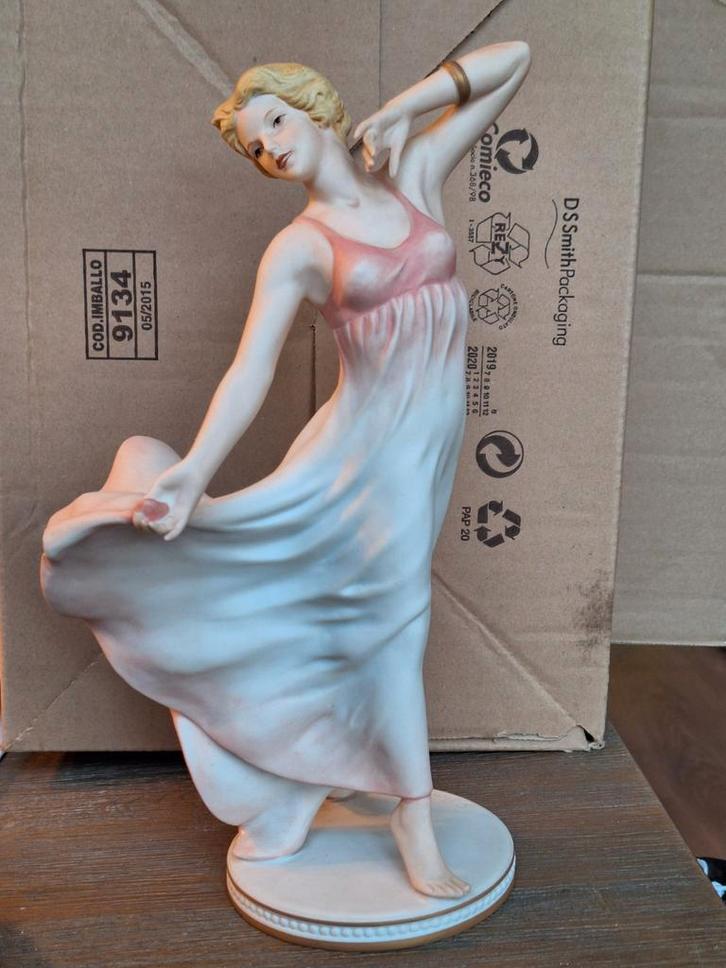 Goebel beeld Danseres Bochmann, Verzamelen, Beelden en Beeldjes, Zo goed als nieuw, Ophalen of Verzenden