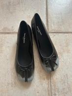 Maison Margiela Tabi Schoenen – Zwart/Zilver – Maat 40, Ophalen of Verzenden, Zo goed als nieuw, Zwart, Sneakers of Gympen