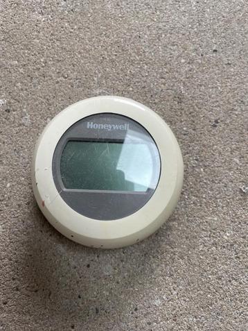 Honeywell Round thermostaat beschikbaar voor biedingen