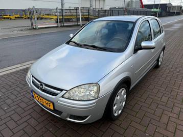 Opel Corsa 1.2-16V Silverline /Airco/5 drs/Scherm/Frisse APK beschikbaar voor biedingen