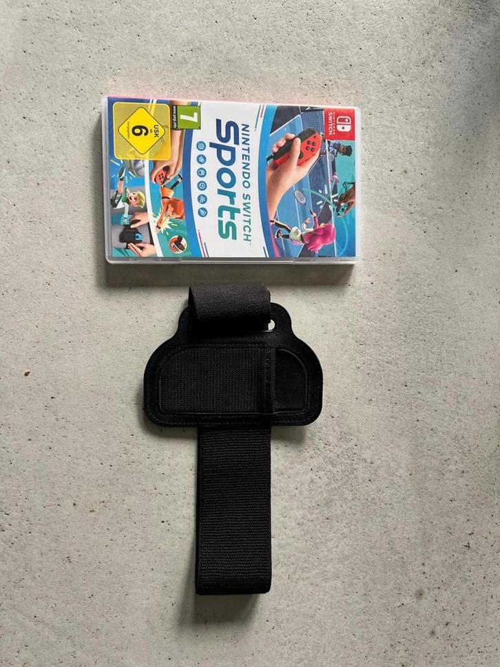 Nintendo Switch Sports + Bandje, Spelcomputers en Games, Games | Nintendo Switch, Zo goed als nieuw, Sport, 3 spelers of meer