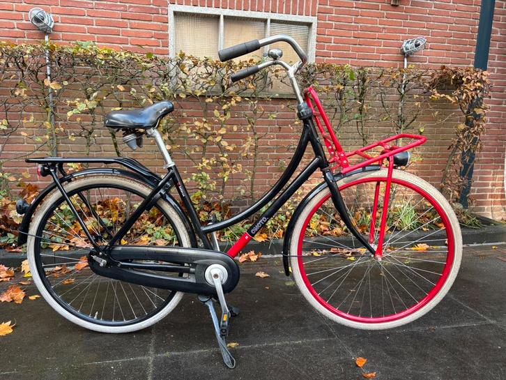 Batavus CNCTD, Fietsen en Brommers, Fietsen | Dames | Omafietsen, Zo goed als nieuw, Ophalen of Verzenden