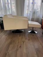 BoConcept fauteuil met voetenbank - wit leer, Huis en Inrichting, Fauteuils, Ophalen, Gebruikt, 50 tot 75 cm, Leer