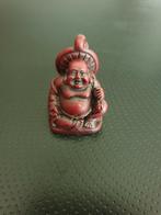 Mini lachend Boeddha beeldje. Hanger. 3 cm. Rood. Nieuw., Nieuw, Ophalen of Verzenden