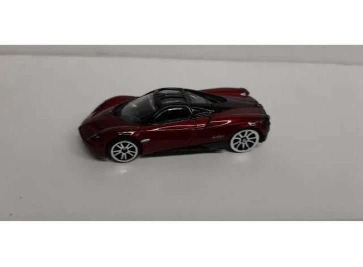 Pagani Huayra, red, Hobby en Vrije tijd, Modelauto's | Overige schalen, Nieuw, Auto, Ophalen of Verzenden