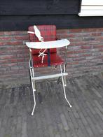 Vintage kinderstoel met formicablad en gratis tuigje., Ophalen