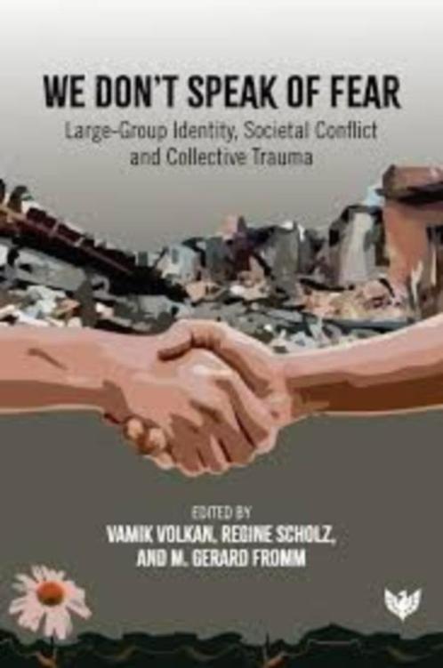 We don't speak of fear, Boeken, Politiek en Maatschappij, Zo goed als nieuw, Politiek en Staatkunde, Ophalen of Verzenden
