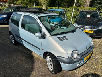 Renault Twingo 1.2 2005 2002 Grijs cabrio open dak