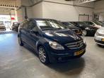 Mercedes-Benz B-klasse 170 AIRCO|NAP|EL.RAMEN|LMV|NAVI, Auto's, Voorwielaandrijving, Gebruikt, Zwart, 4 cilinders