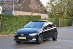 Volkswagen Polo 96 PK TSI DSG Pano ECC ACC stoelverw. Busine, Auto's, Volkswagen, Stof, Gebruikt, Met garantie (alle), Zwart
