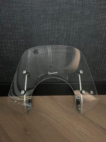 Origineel Vespa Primavera windscherm nog als NIEUW beschikbaar voor biedingen