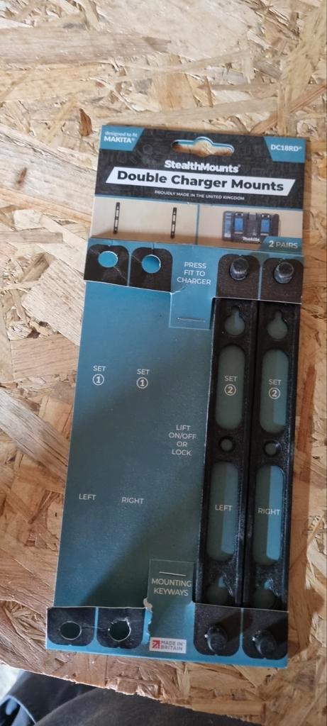 StealthMounts Opladerhouder Makita 18V LXT duolader DC18RD, Doe-het-zelf en Verbouw, Overige Doe-het-zelf en Verbouw, Nieuw, Ophalen of Verzenden