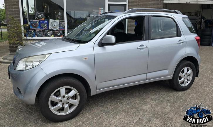Daihatsu Terios 1.5-16v Expedition 2WD APK 24-06-2026, Auto's, Daihatsu, Bedrijf, Te koop, Terios, ABS, Airbags, Airconditioning