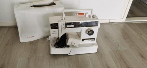 Naaimachine Singer ELECTRONIC 4662, Hobby en Vrije tijd, Naaimachines en Toebehoren, Zo goed als nieuw, Naaimachine, Singer, Ophalen of Verzenden