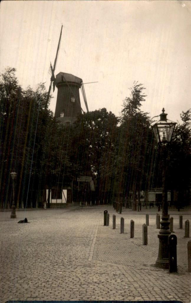 Leiden - Molen - De Valk, Verzamelen, Ansichtkaarten | Nederland, Gelopen, Zuid-Holland, Voor 1920, Ophalen of Verzenden