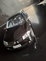 Renault Megane ll RS F1 team Ottomobile 1 18, Hobby en Vrije tijd, Modelauto's | 1:18, Ophalen of Verzenden, Zo goed als nieuw
