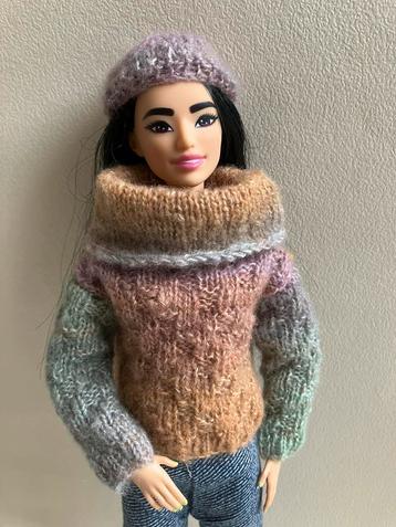 Barbie trui beschikbaar voor biedingen