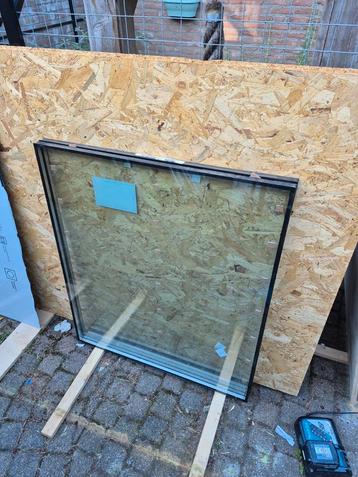 82,7 bij 97,0. Nieuw hr++ glas.  beschikbaar voor biedingen