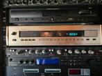 Accuphase T107 tuner, Audio, Tv en Foto, Tuners, Ophalen of Verzenden, Zo goed als nieuw