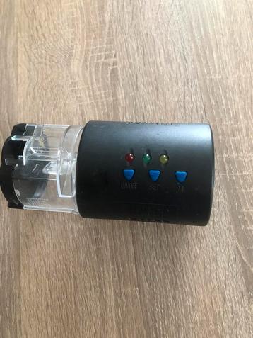 Juwel voerautomaat beschikbaar voor biedingen