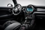 MINI Cooper 1.5 136 PK Cooper Chili Serious Bus € 14.945,0, Auto's, Mini, 136 pk, 4 stoelen, Leder en Stof, Wit