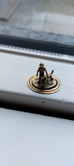 Zilver mannetje met hond, Ophalen of Verzenden, Zilver