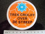 sticker trek Johan Cruijff Cruyff over de streep tros logo, Verzenden, Zo goed als nieuw, Film, Tv of Omroep