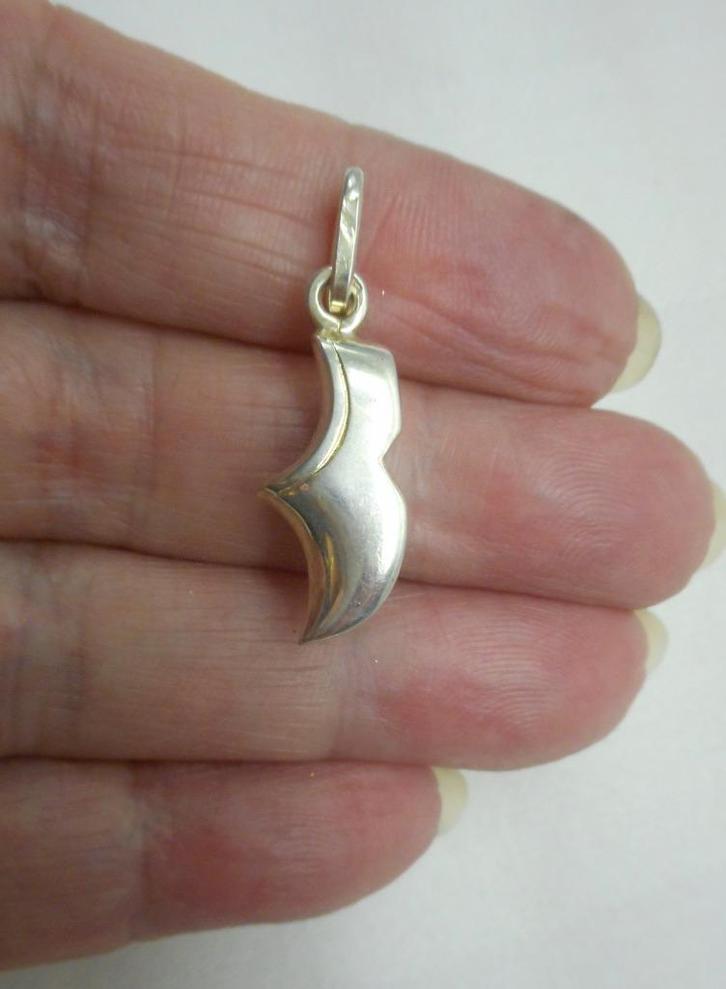 Zilveren hanger klomp nr.1596, Sieraden, Tassen en Uiterlijk, Kettinghangers, Zo goed als nieuw, Zilver, Zilver, Overige voorstellingen