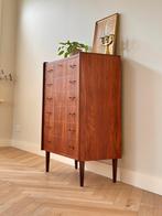 Vintage ladekast teak hout Deens messing jaren 50/60, Huis en Inrichting, Kasten | Ladekasten, Ophalen, Gebruikt, 5 laden of meer