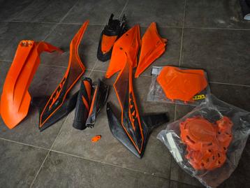 Kappenset sxf 250 450 ktm offroad en diverse beschikbaar voor biedingen