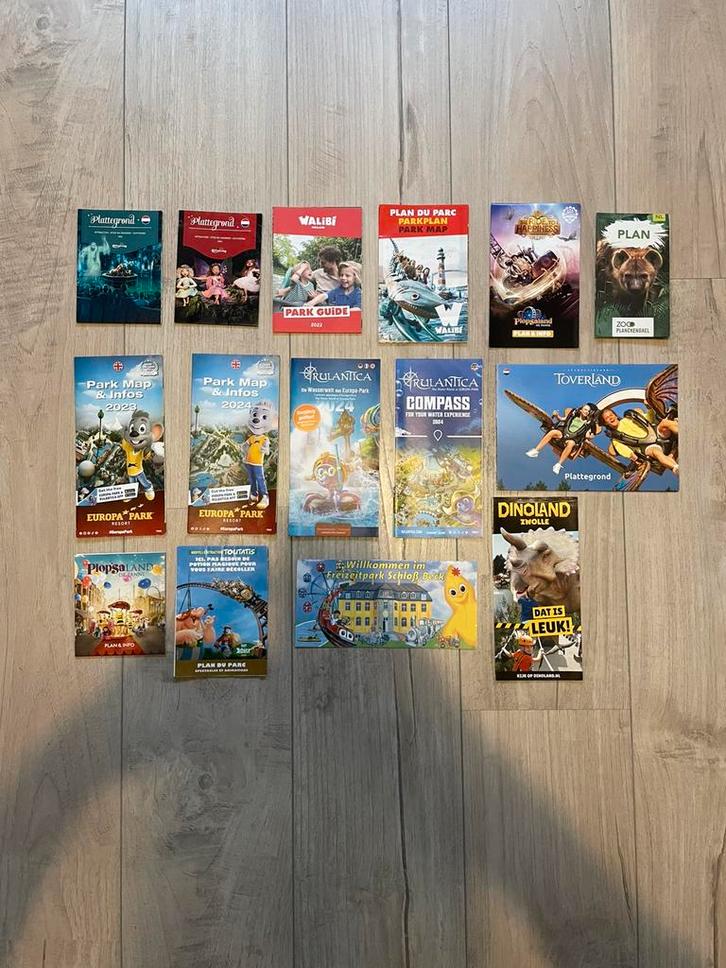 16 dierentuin/pretpark plattegronden, ook los te koop!, Verzamelen, Overige Verzamelen, Zo goed als nieuw, Ophalen of Verzenden