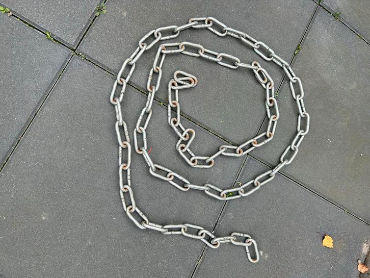 Stalen Ketting - Robuust en Veelzijdig, Doe-het-zelf en Verbouw, Hang- en Sluitwerk, IJzer, Ophalen