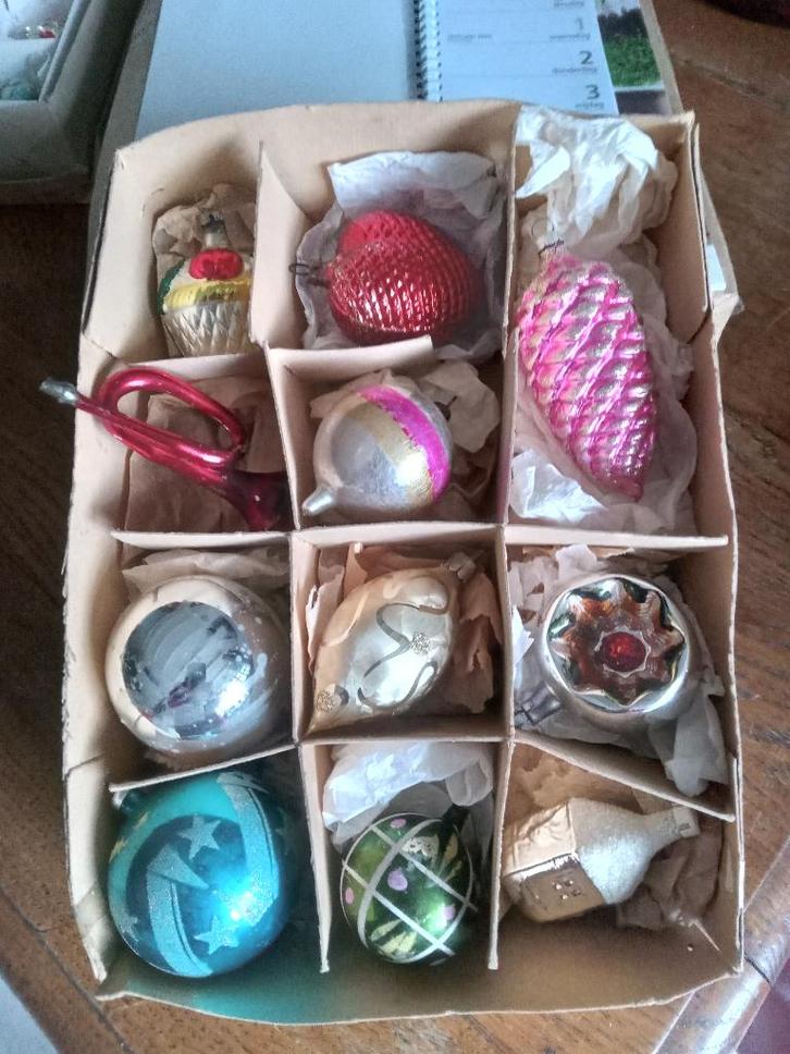 doos nr Z2 antieke-oude glazen kerstballen, Diversen, Kerst, Gebruikt, Ophalen of Verzenden