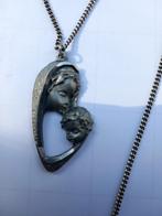 Moeder met kind, Ophalen of Verzenden, Overige materialen, Ketting