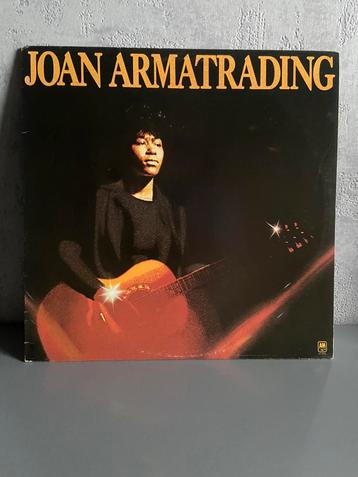 Joan Armatrading: Joan Armatrading beschikbaar voor biedingen