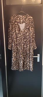 Jurk met V-hals panterprint merk Miljuschka by Wehkamp, Kleding | Dames, Ophalen of Verzenden, Zo goed als nieuw, Bruin, Jurk