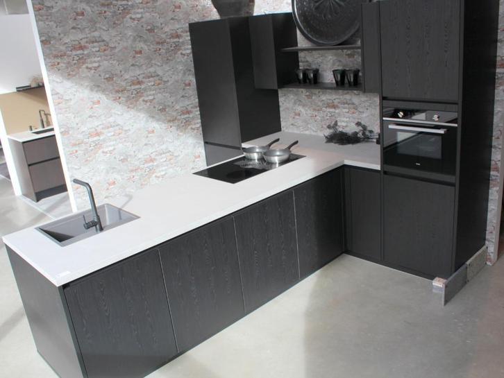 dM7 Duitse kwaliteitskeuken – stijlvol en modern, Huis en Inrichting, Keuken | Complete keukens, Nieuw, Overige typen, Overige kleuren