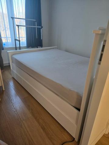 Ikea bed Hemnes met 2 laden - afbeelding 3