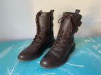 Donkerbruine laarzen Sascha, Kleding | Dames, Schoenen, Hoge laarzen, Bruin, Nieuw, Ophalen of Verzenden