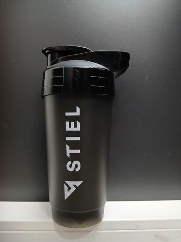 Stiel Shakerx 700 ml BPA vrij beschikbaar voor biedingen