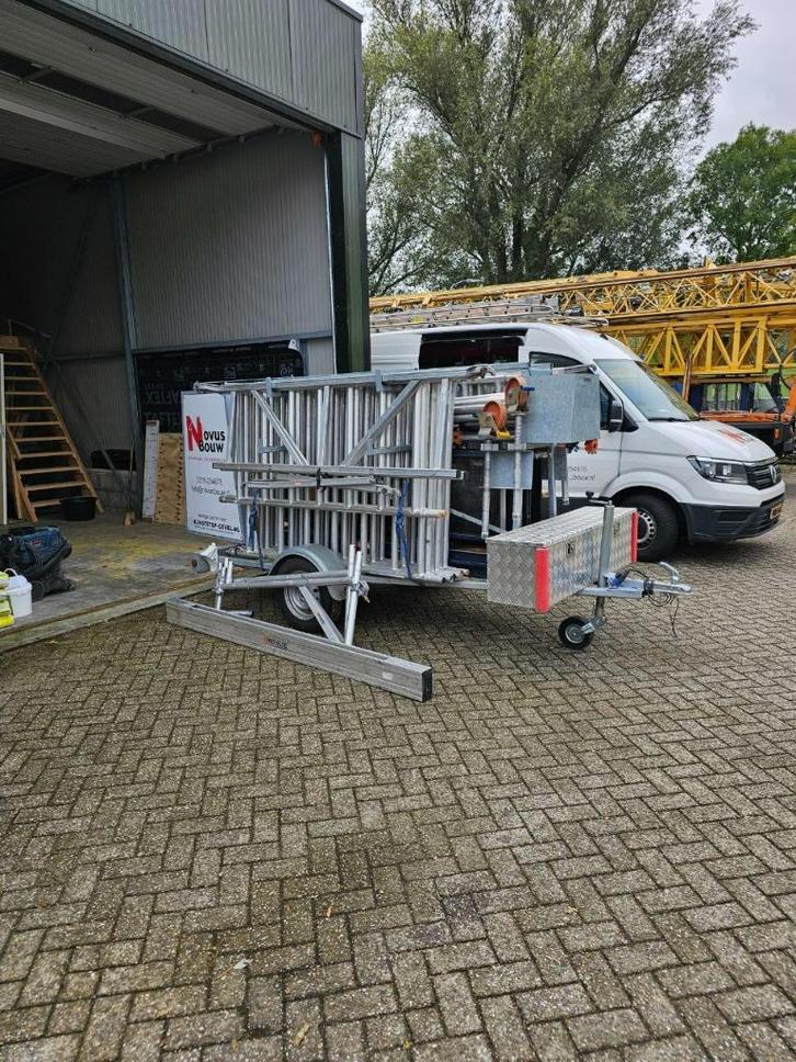 Steiger aanhanger Wienese, Doe-het-zelf en Verbouw, Steigers, Gebruikt, Rolsteiger of Kamersteiger, 5 meter of hoger, Ophalen