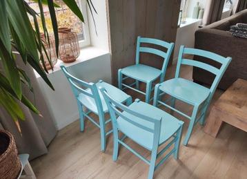 4 eetkamerstoelen design duur merk! beschikbaar voor biedingen