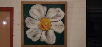 	4 bij elkaar passende schilderijen van witte bloemen beschikbaar voor biedingen