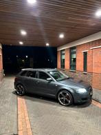 Audi A3 2.0 Sportback 110KW AUT 2005 Grijs, Auto's, 65 €/maand, Zwart, 4 cilinders, 1984 cc