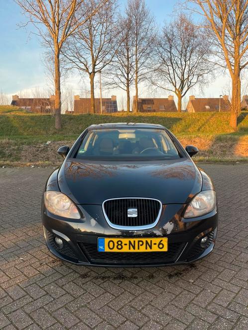 Seat Leon 1.2TSI  2010 Handgeschakeld NAP APK to 02/10, Auto's, Seat, Particulier, ABS, Airbags, Airconditioning, Boordcomputer